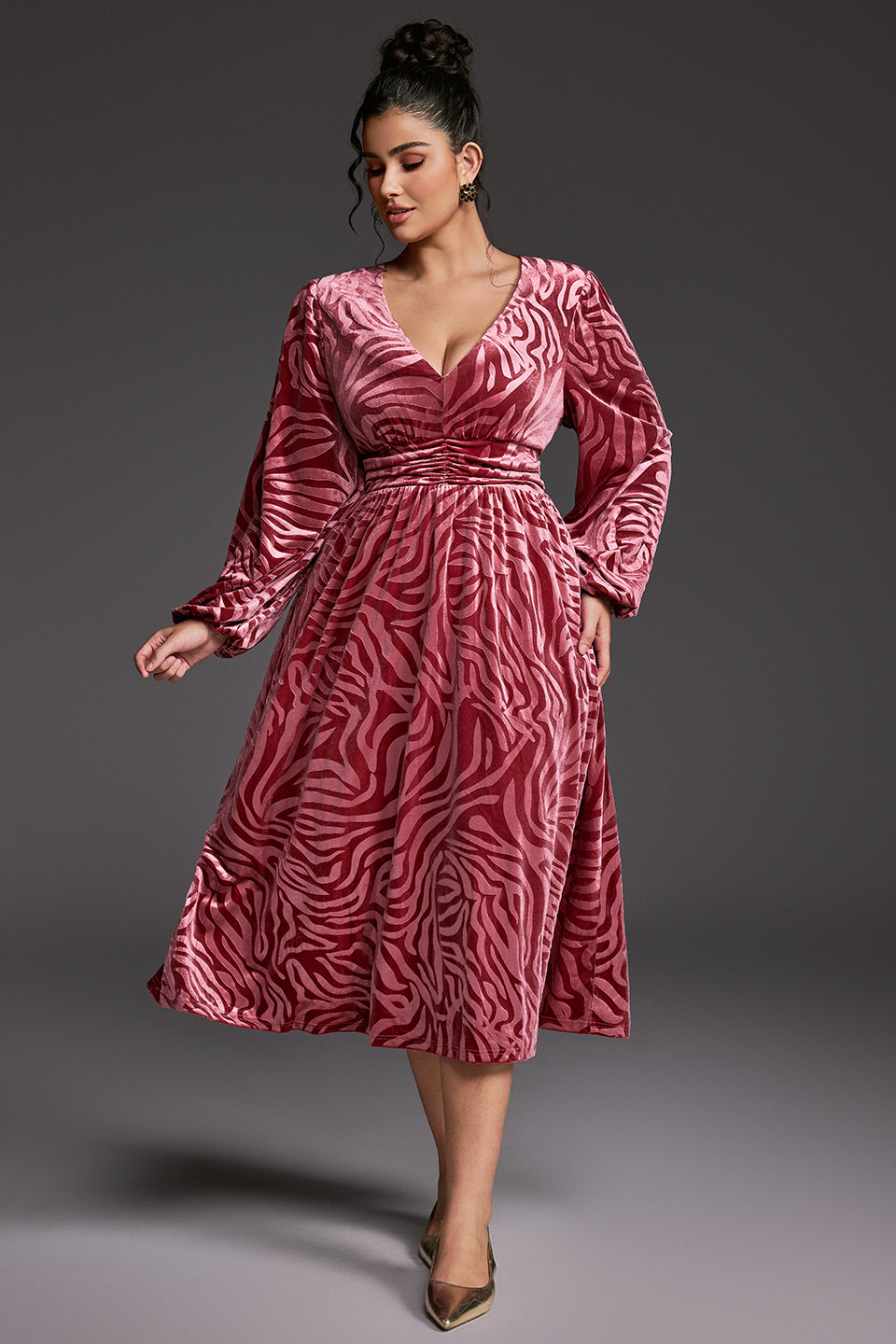 Curveins Plus Size V-Neck Long Sleeves Floral Midi Dress