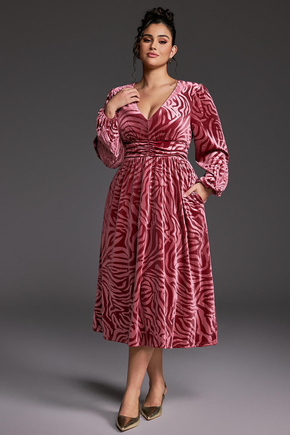 Curveins Plus Size V-Neck Long Sleeves Floral Midi Dress