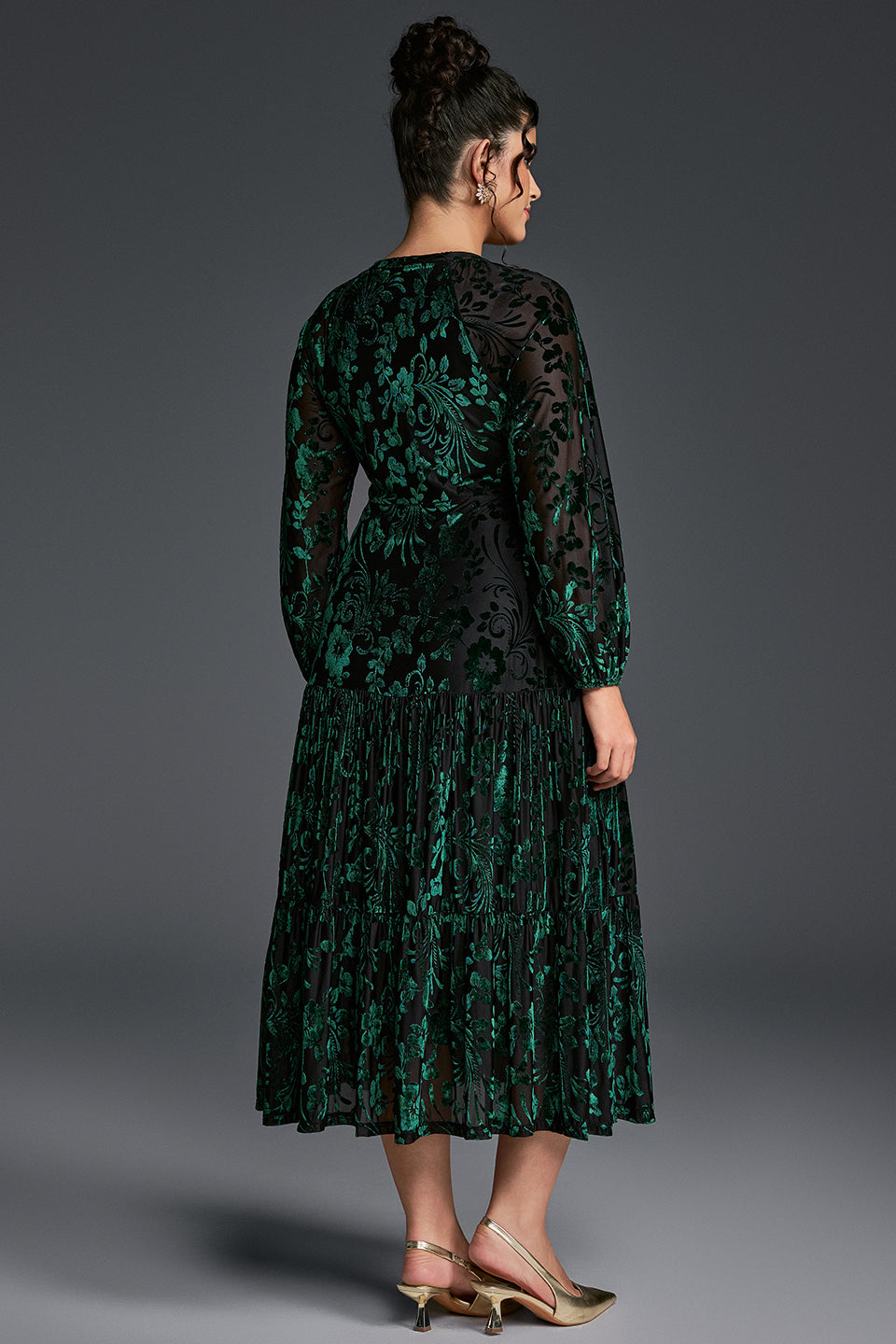 Curveins Plus Size V-Neck Flowy Bell Sleeves Pleated Velvet Midi Dress