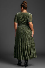 Curveins Plus Size Velvet V-Neck Ruched Dress