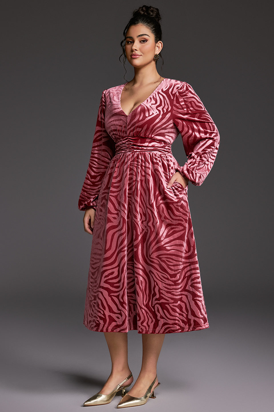 Curveins Plus Size V-Neck Long Sleeves Floral Midi Dress