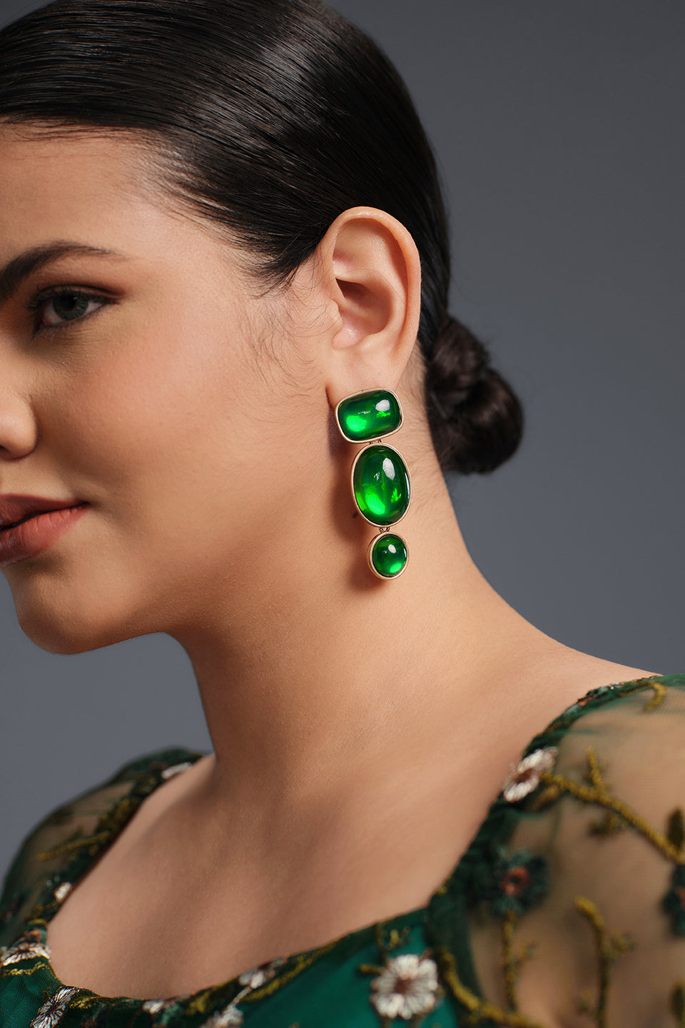 Curveins Elegant Green Gemstone Geometric Earrings