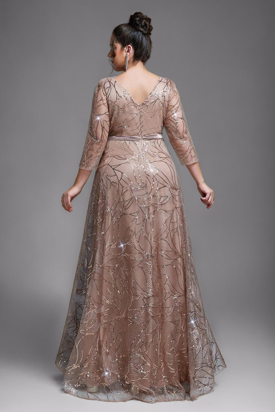 Curveins Plus Size Elegant Round Neck Sequin Floral Waist-Fit Maxi Dress