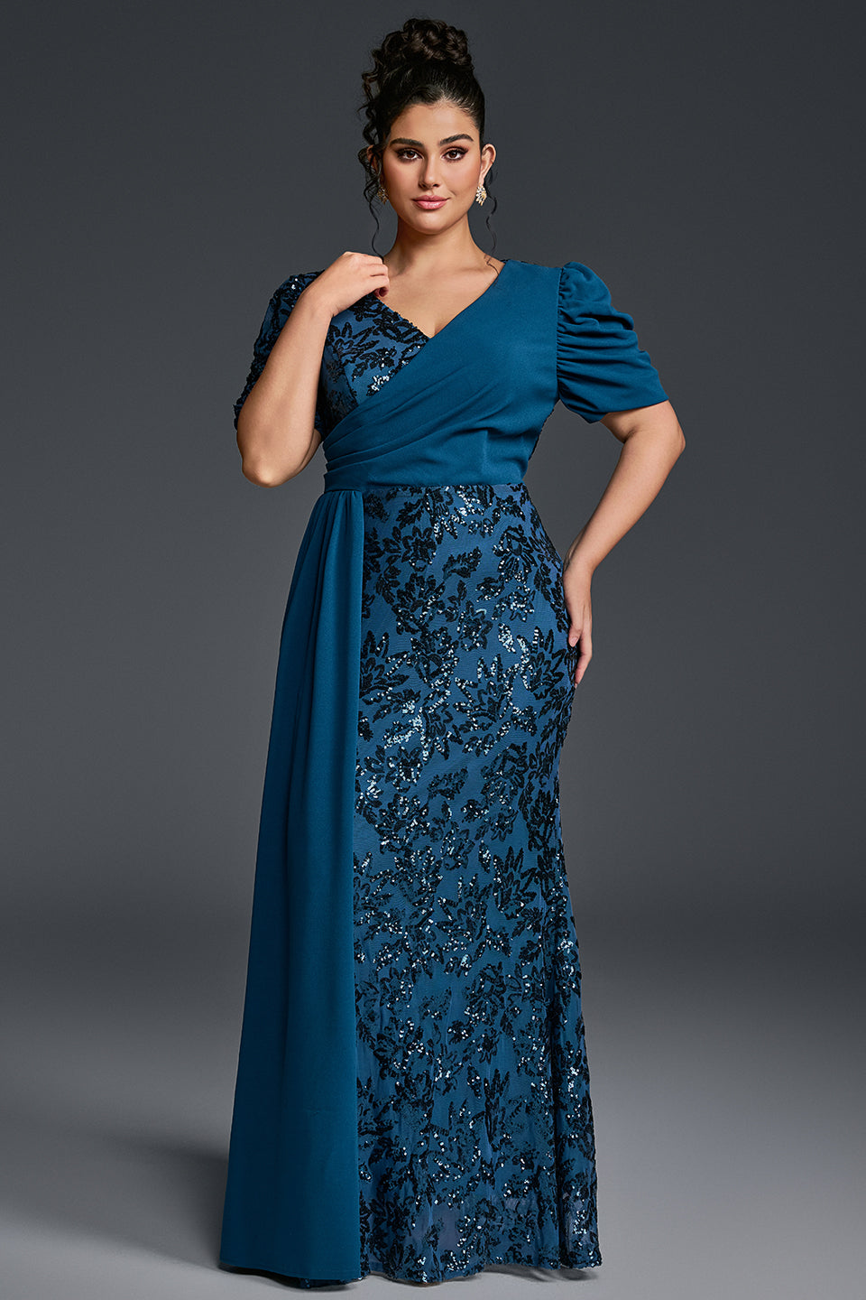 Curveins Plus Size V-Neck Sequin Patchwork Pattern Maxi Dress