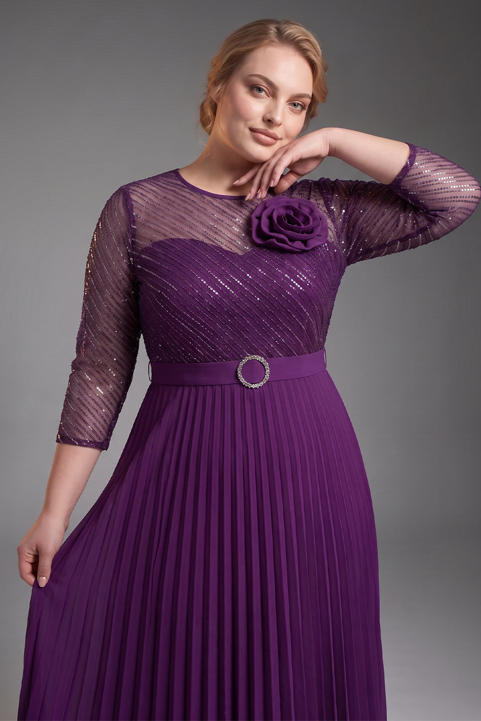 Curveins Plus Size Chic Round Neck Ruched Detail Long Sleeve Maxi Dress