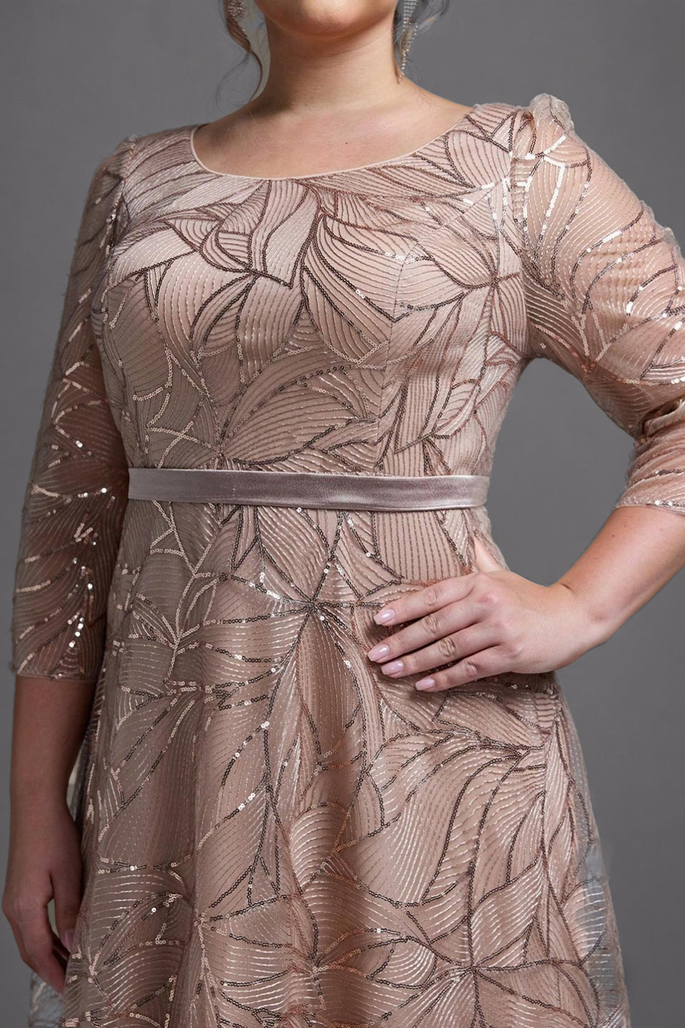 Curveins Plus Size Elegant Round Neck Sequin Floral Waist-Fit Maxi Dress