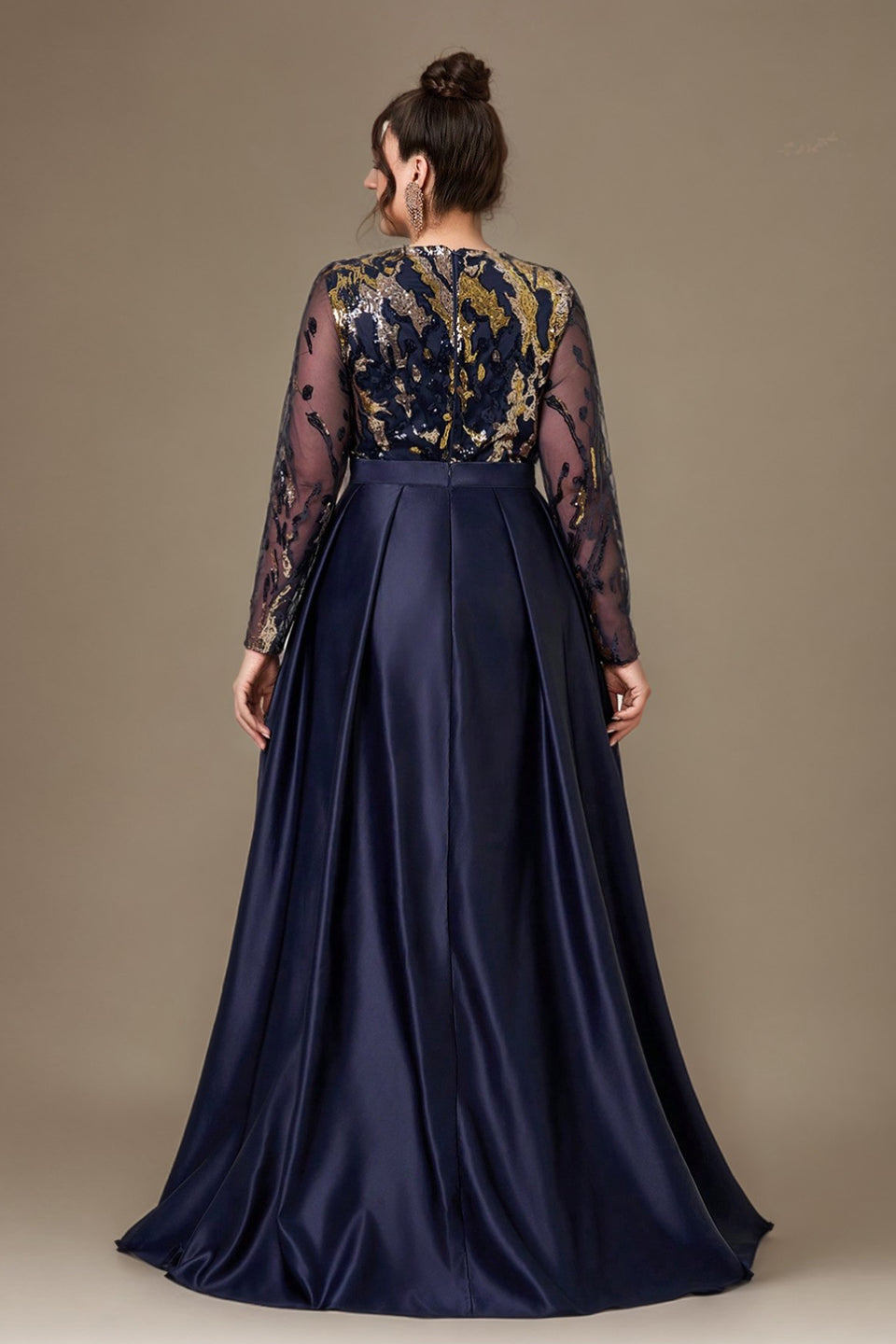 Curveins Elegant Plus Size Sequin Embellished Long Sleeve Cape Overlay Formal Dress