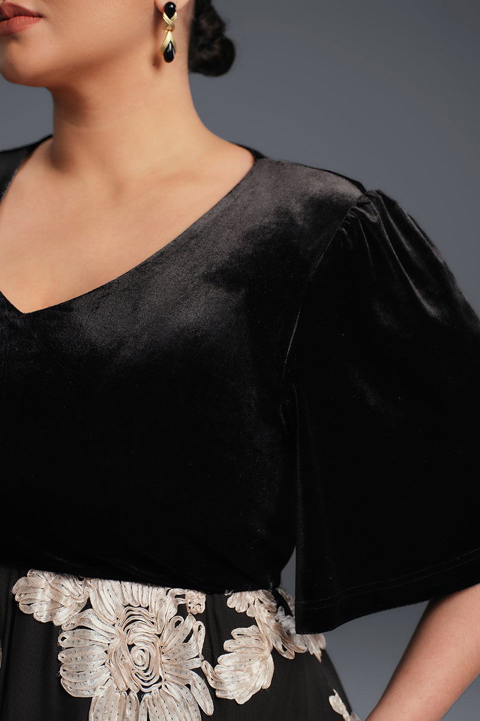 Curveins Plus Size V-Neck Floral Embroidered Pleated Maxi Dress