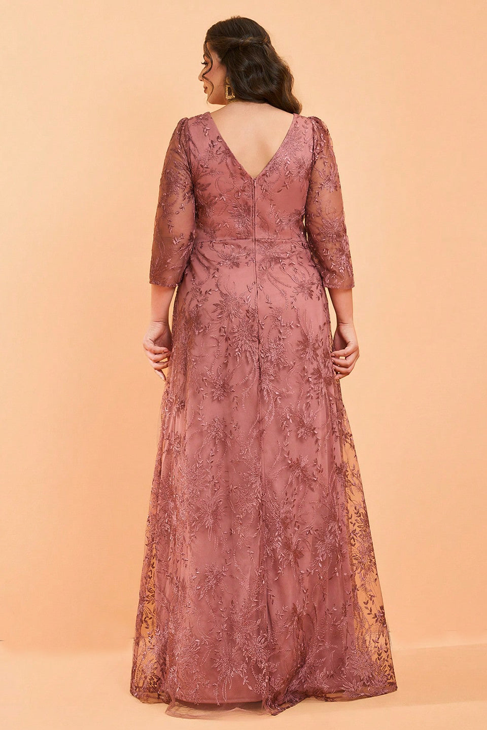 Curveins Plus Size Elegant V-Neck Floral Sequin Dress with Defined Waist