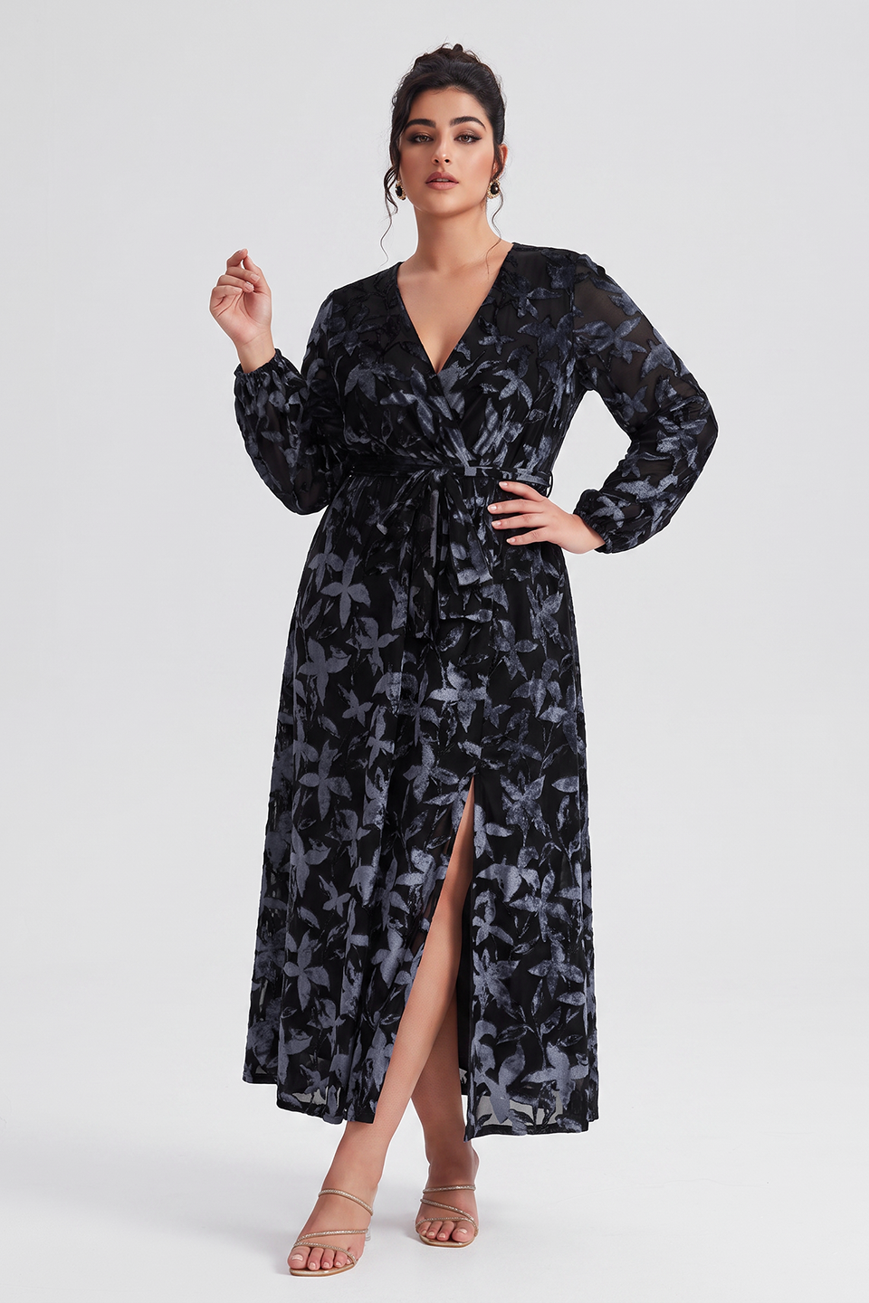 Curveins Plus Size V Neck Long Sleeve Maple Leaf Velvet Waist Tie Maxi Dress