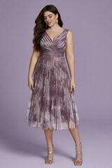 Curveins Plus Size V-Neck Sleeveless Midi Dress with Waist-Cinching Design