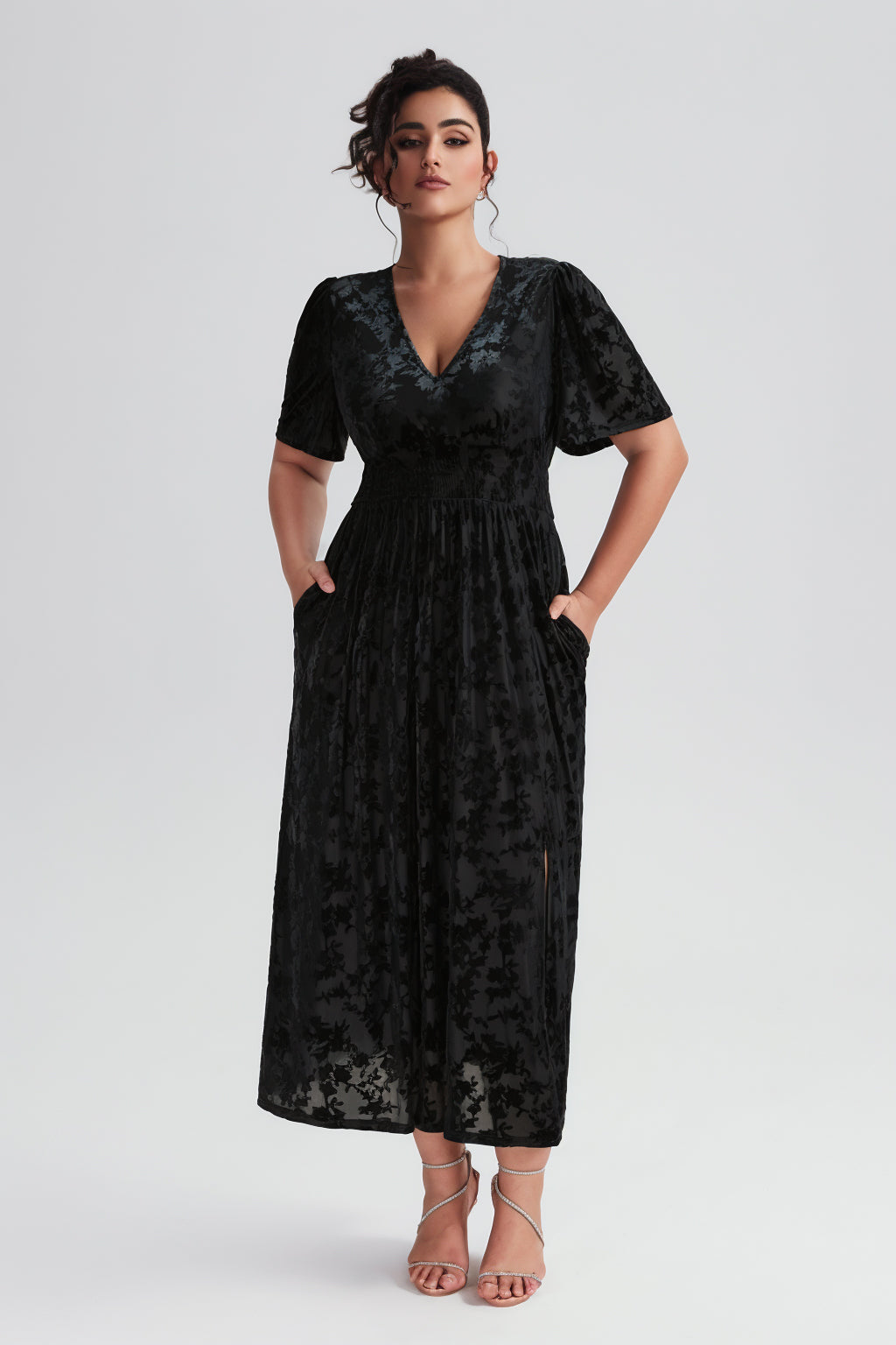 Plus Size Black Dresses front1