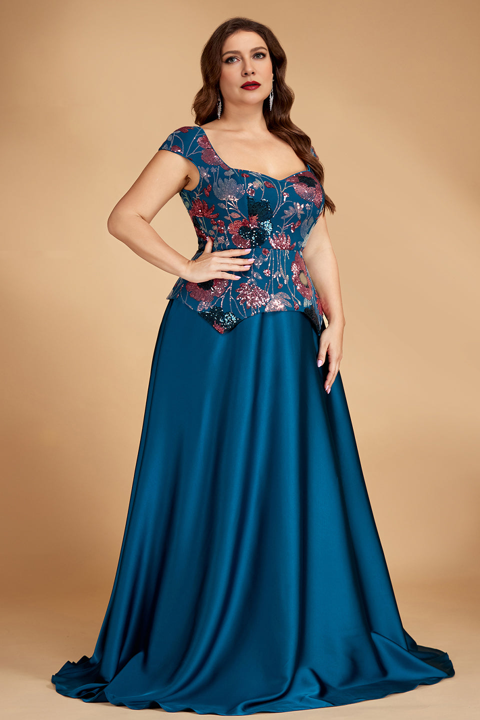 Curveins Plus Size Elegant V-Neck Sequin Detail Short Sleeve Long Dress