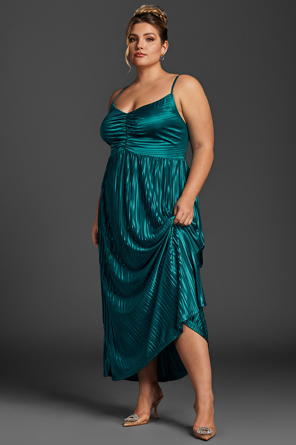 Curveins Plus Size V-Neck Ruched Sleeveless Dress