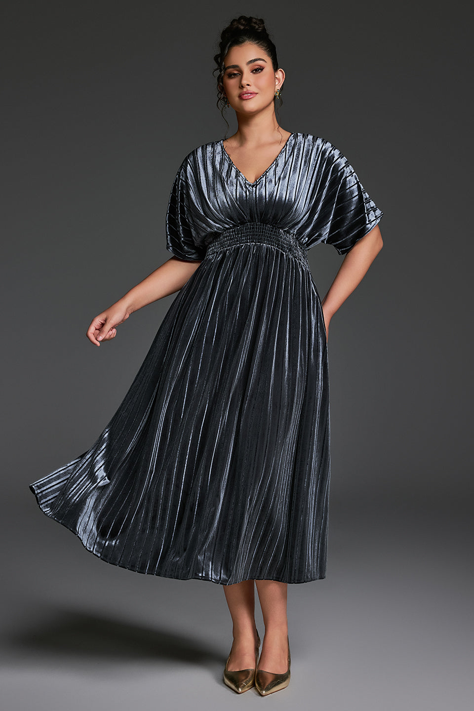 Curveins Plus Size V-Neck Batwing Sleeve Pleated A-Line Velvet Midi Dress