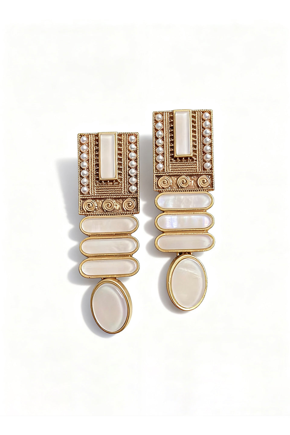 Curveins Vintage Book-Style Earrings