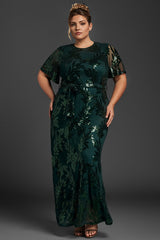 Curveins Plus Size Round Neck Sequin Pattern Maxi Dress