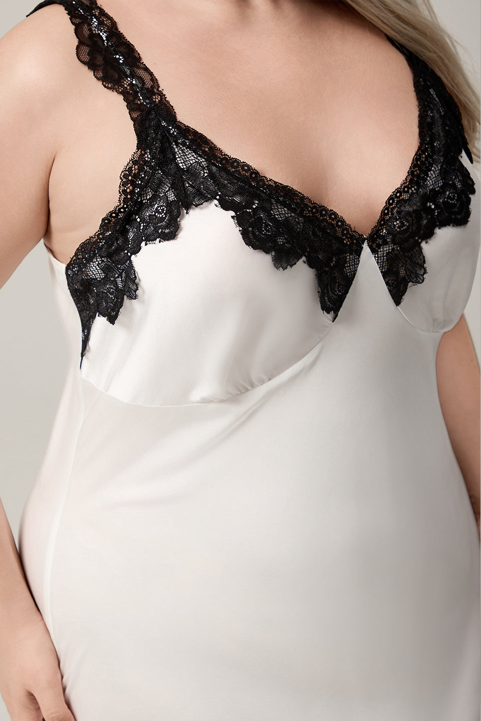 Curveins Plus Size Lace Strap Side-Slit Cami Nightdress with Lace Trim, Elegant Flirty Sleepwear