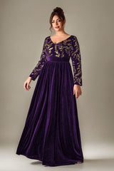 Curveins Plus Size V-Neck Long Sleeve Sequin Floral Embellished Velvet Evening Gown