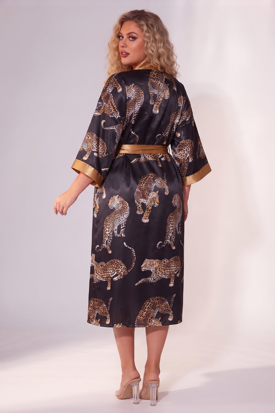 Curveins Plus Size Ice Silk Breathable Soft Cooling Summer Night Robe