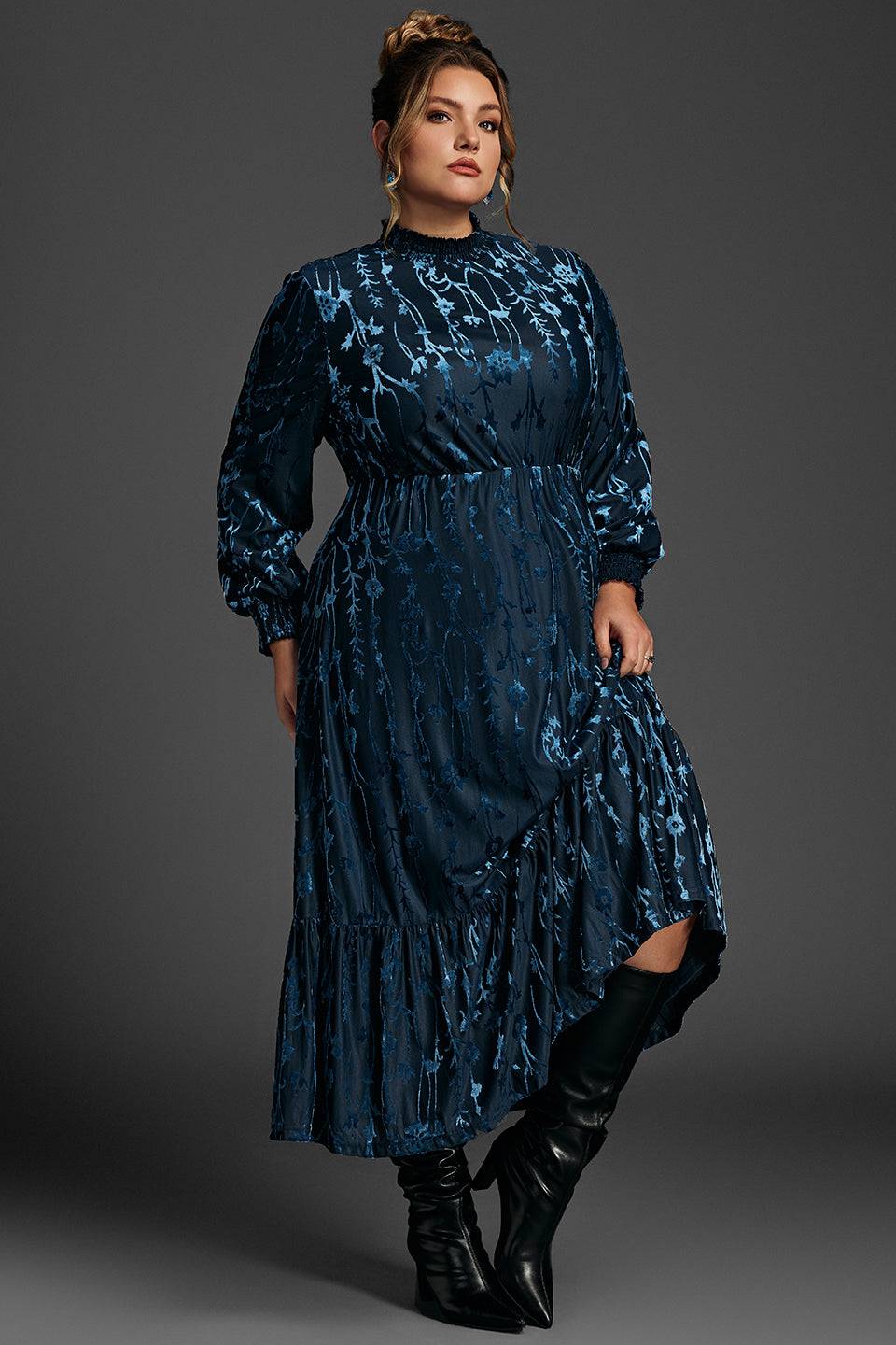Curveins Plus Size Navy Blue Floral Velvet Maxi Dress