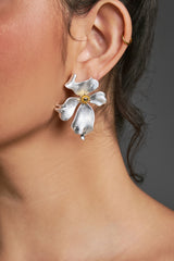 Curveins Chic Asymmetrical Floral Metal Earrings