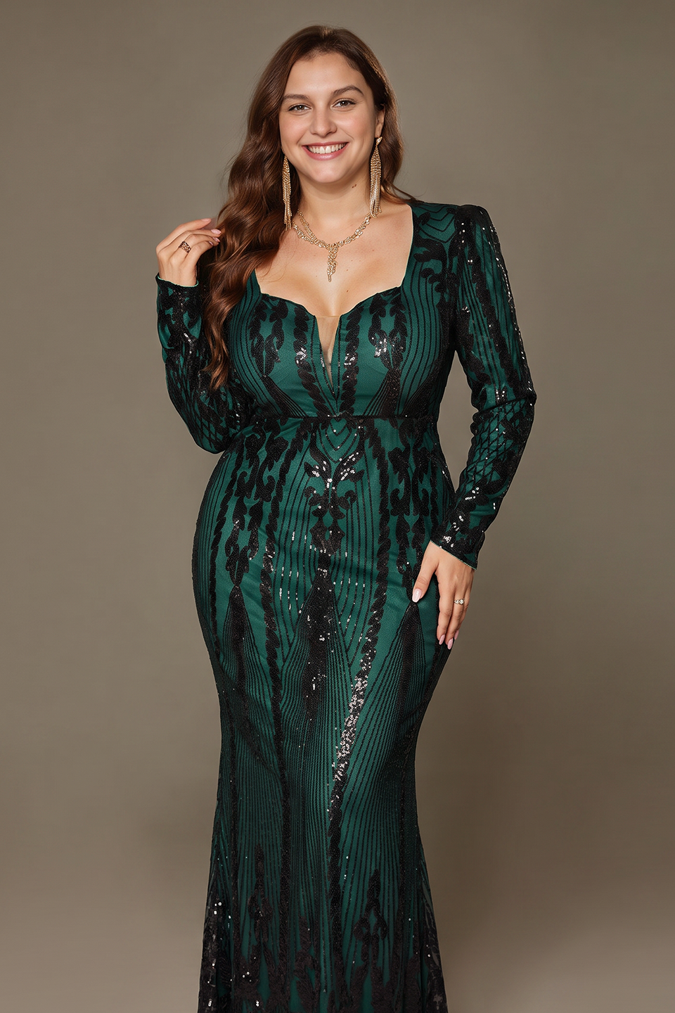 Curveins Elegant Plus Size V-Neck Floral Long Sleeve Sequin Bodycon Dress