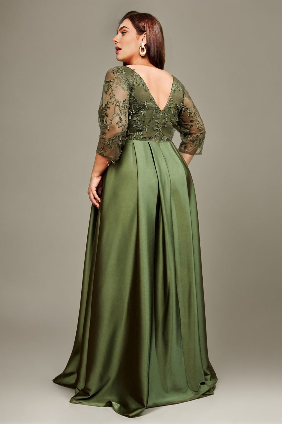 Curveins Plus Size Elegant V-Neck Embroidery Half-Sleeve Slimming Maxi Dress