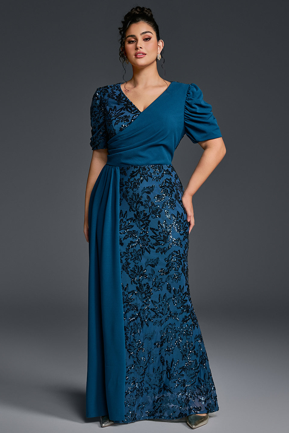 Curveins Plus Size V-Neck Sequin Patchwork Pattern Maxi Dress