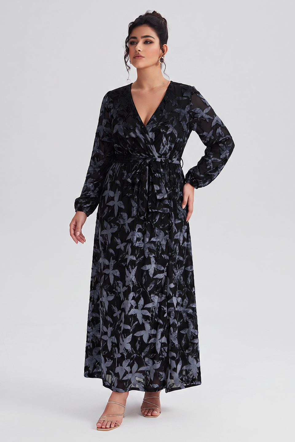 Curveins Plus Size V Neck Long Sleeve Maple Leaf Velvet Waist Tie Maxi Dress