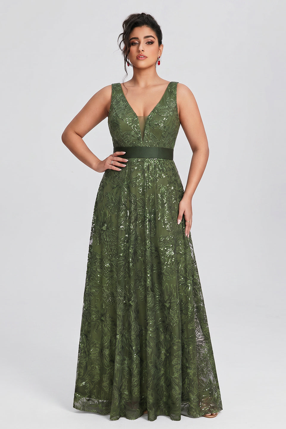 Curveins Plus Size Sleeveless Sequin Ruched Waist Elegant Sparkly Evening Maxi Dress