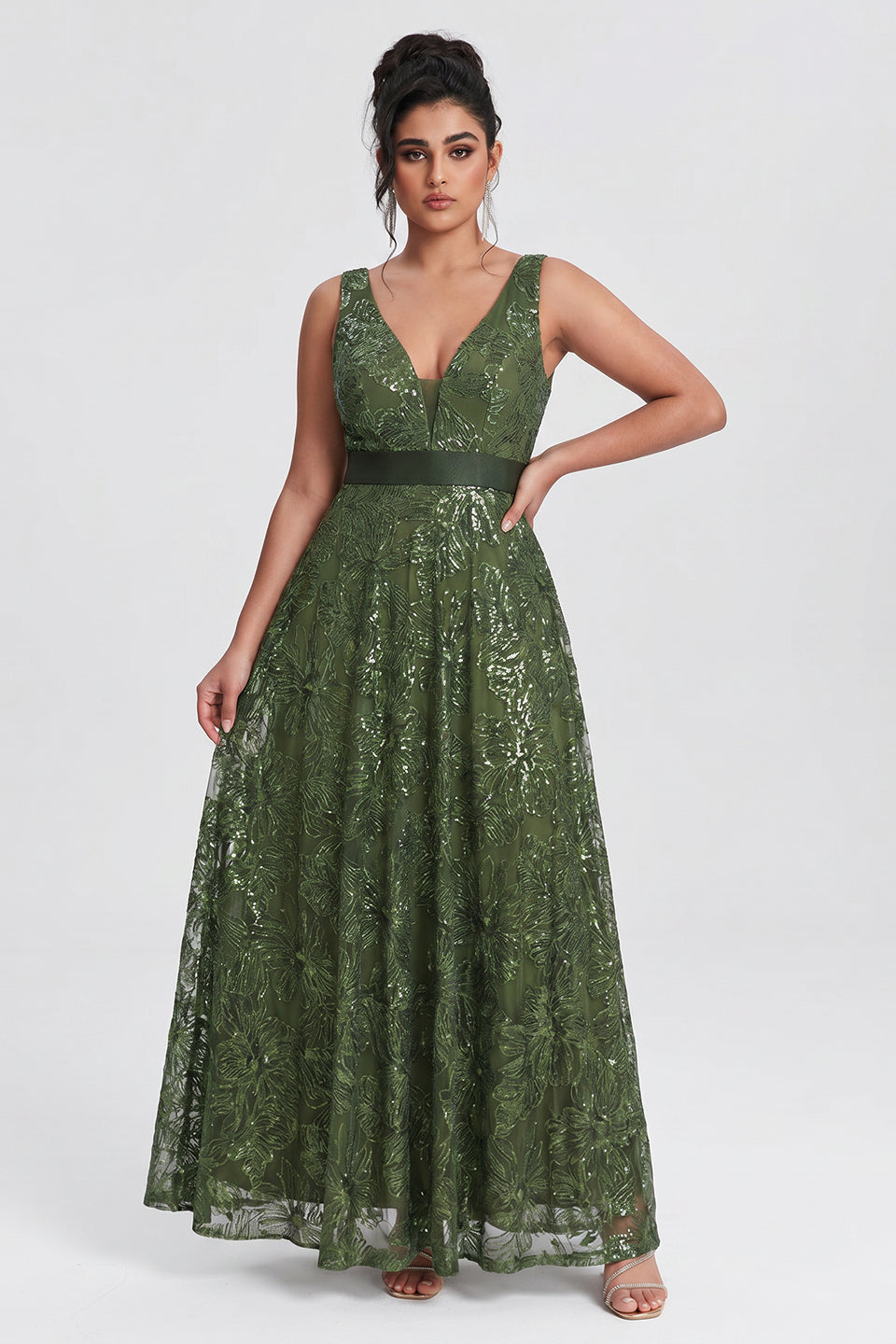 Curveins Plus Size Sleeveless Sequin Ruched Waist Elegant Sparkly Evening Maxi Dress