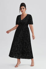 Plus Size Black Dresses front