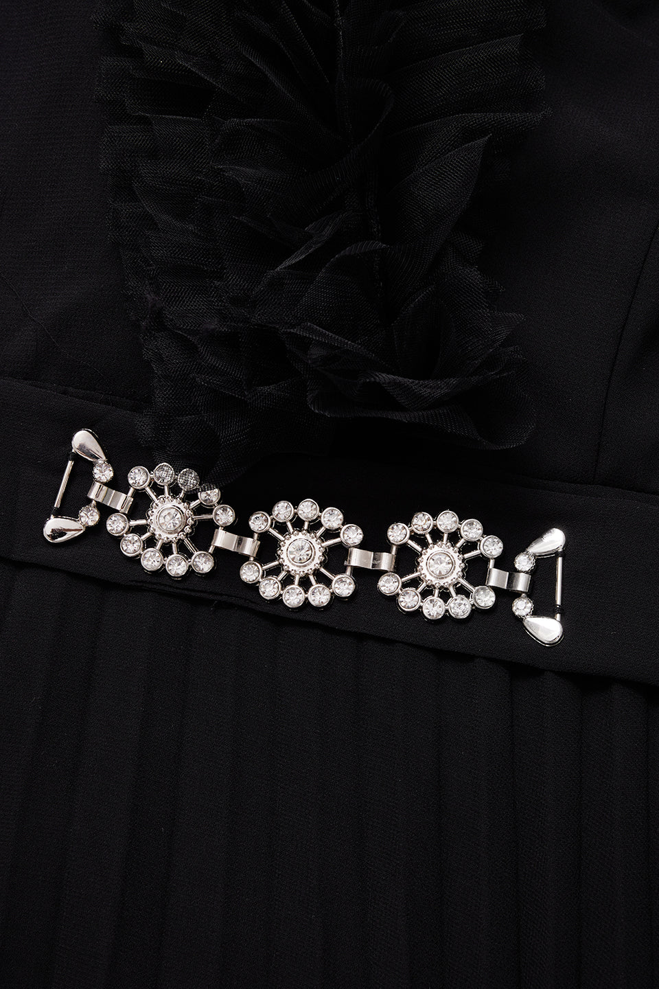 Curveins Plus Size Elegant Black V-Neck Pleated Maxi Dress with Crystal Belt